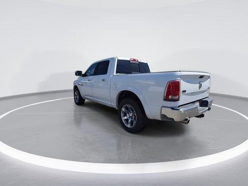 Bright White Clearcoat 2017 RAM 1500 Laramie