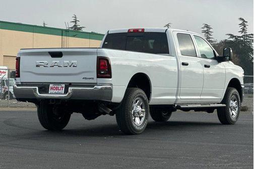 2026 RAM 2500 Tradesman Crew Cab 4x4 8' Box