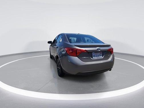 Gray Metallic 2018 Toyota Corolla SE
