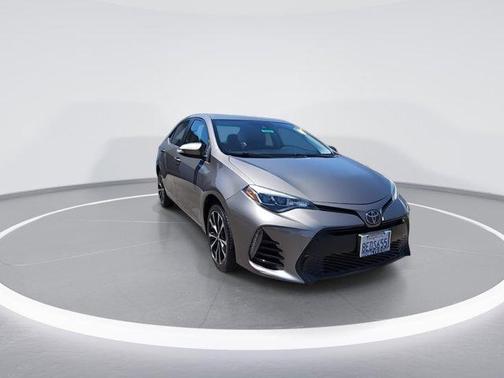 Gray Metallic 2018 Toyota Corolla SE