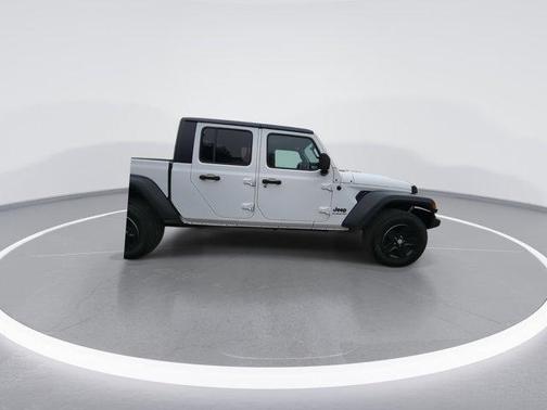 2020 Jeep Gladiator Sport S