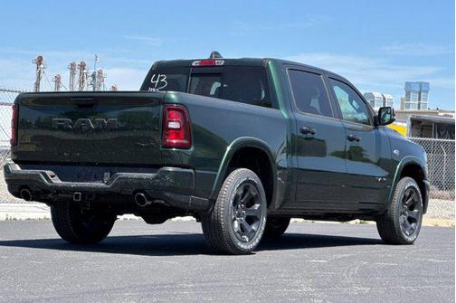 Serrano Green Metallic 2026 RAM 1500 Big Horn/Lone Star