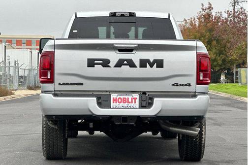 2026 RAM 3500 Laramie Crew Cab 4x4 8' Box