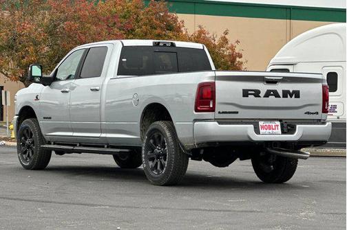 2026 RAM 3500 Laramie Crew Cab 4x4 8' Box