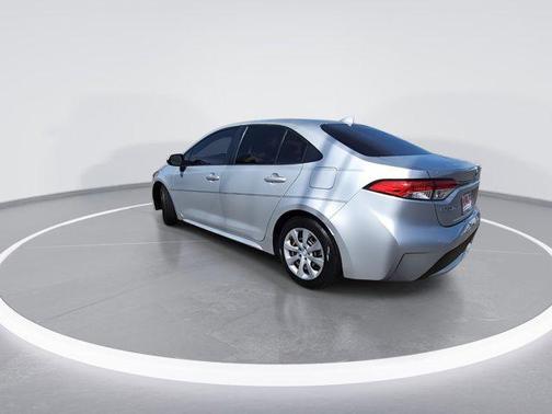 Classic Silver Metallic 2022 Toyota Corolla LE