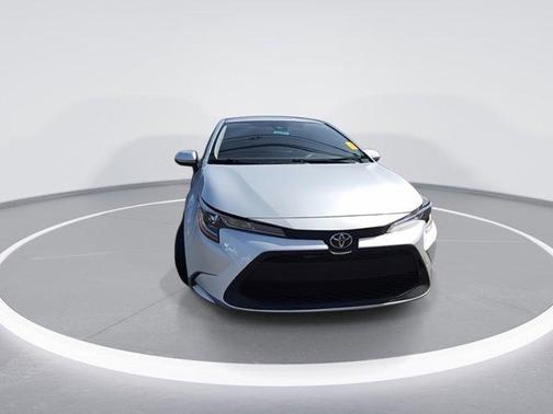 Classic Silver Metallic 2022 Toyota Corolla LE