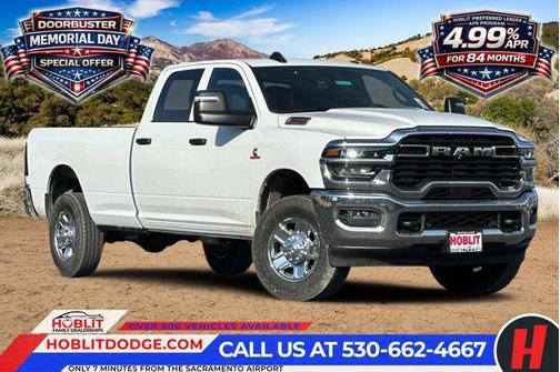 Bright White Clearcoat 2026 RAM 2500 Tradesman Crew Cab 4x4 8' Box