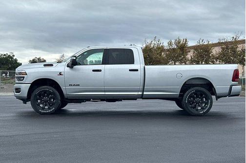2026 RAM 3500 Big Horn Crew Cab 4x4 8' Box