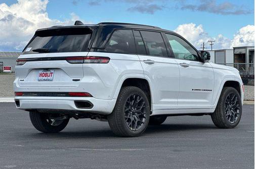 2025 Jeep Grand Cherokee Summit