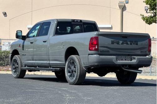Ceramic Gray Clearcoat 2026 RAM 2500 Laramie Crew Cab 4x4 8' Box
