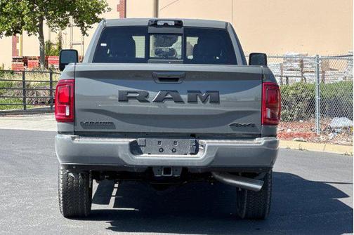 Ceramic Gray Clearcoat 2026 RAM 2500 Laramie Crew Cab 4x4 8' Box