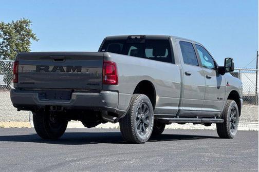 Ceramic Gray Clearcoat 2026 RAM 2500 Laramie Crew Cab 4x4 8' Box