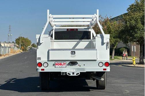 2025 RAM 2500 Tradesman Crew Cab 4x2 8' Box