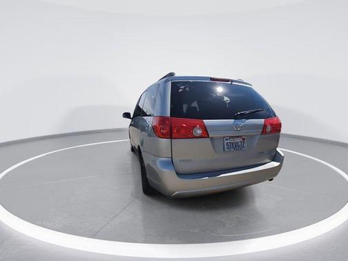 Silver Shadow Pearl 2006 Toyota Sienna LE