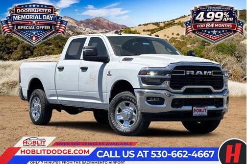 Bright White Clearcoat 2026 RAM 3500 Tradesman Crew Cab 4x4 6'4' Box