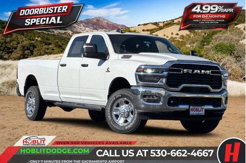 Bright White Clearcoat 2026 RAM 2500 Tradesman Crew Cab 4x4 8' Box