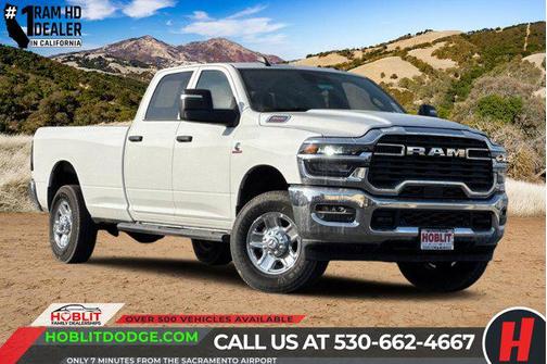 2026 RAM 3500 Tradesman Crew Cab 4x4 8' Box