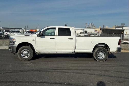 2026 RAM 3500 Tradesman Crew Cab 4x4 8' Box