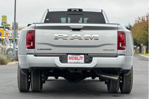 2026 RAM 3500 Laramie Crew Cab 4x4 8' Box