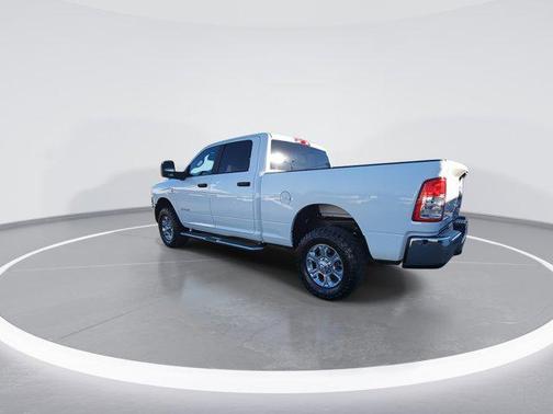 2023 RAM 2500 Big Horn Crew Cab 4x4 6'4' Box