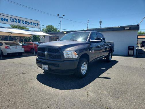 2018 RAM 2500 Tradesman Crew Cab 4x2 6'4' Box