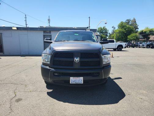 2018 RAM 2500 Tradesman Crew Cab 4x2 6'4' Box