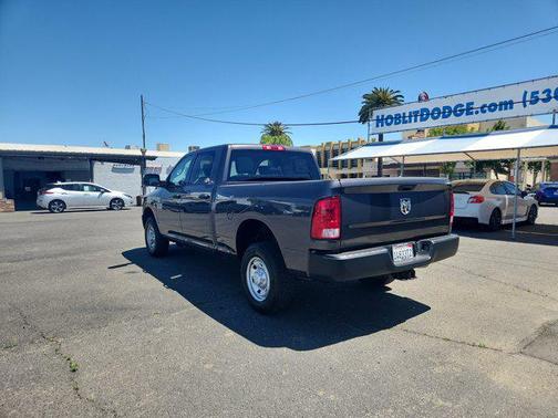 2018 RAM 2500 Tradesman Crew Cab 4x2 6'4' Box