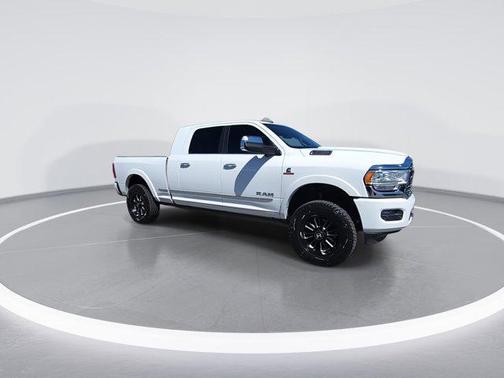 2021 RAM 3500 Limited Mega Cab 4x4 6'4' Box