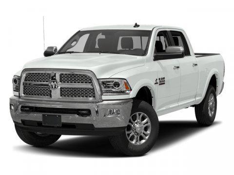 2017 RAM 3500 Laramie Crew Cab 4x4 6'4' Box