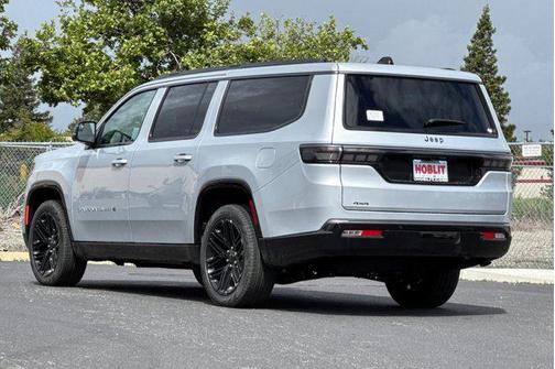 Silver Zynith 2026 Jeep Grand Wagoneer L Limited Reserve 4x4