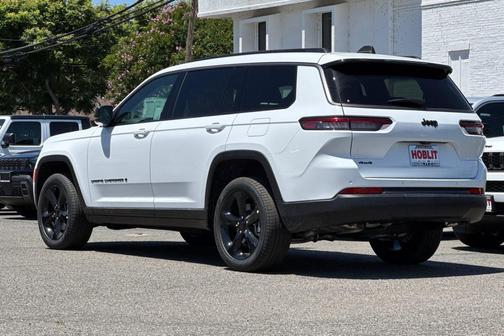 Bright White Clearcoat 2026 Jeep Grand Cherokee L Limited