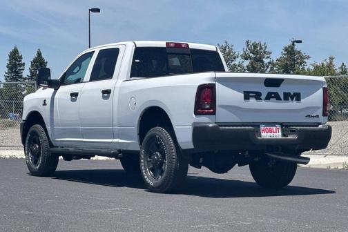 Bright White Clearcoat 2026 RAM 3500 Tradesman Crew Cab 4x4 6'4' Box