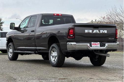 2026 RAM 2500 Tradesman Crew Cab 4x4 8' Box