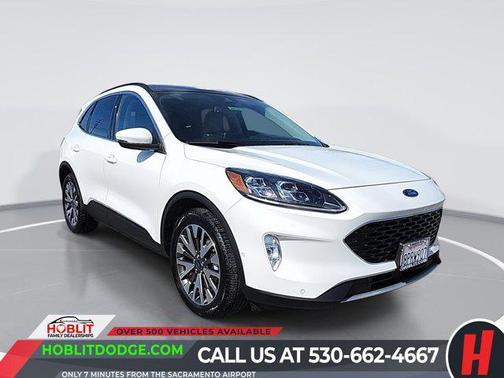 2020 Ford Escape Titanium