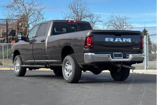 2026 RAM 2500 Tradesman Crew Cab 4x4 8' Box