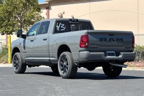 Ceramic Gray Clearcoat 2026 RAM 2500 Laramie Crew Cab 4x4 6'4' Box
