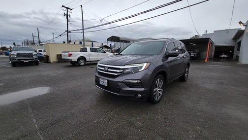 2017 Honda Pilot Touring