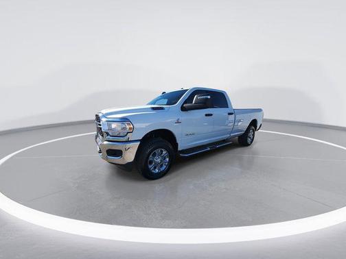 2024 RAM 3500 Big Horn Crew Cab 4x4 8' Box