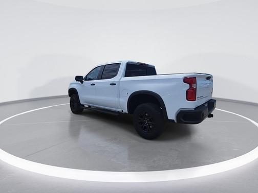 Summit White 2024 Chevrolet Silverado 1500 ZR2
