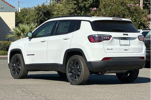 2025 Jeep Compass Latitude