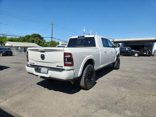 2022 RAM 3500 Limited Mega Cab 4x4 6'4' Box