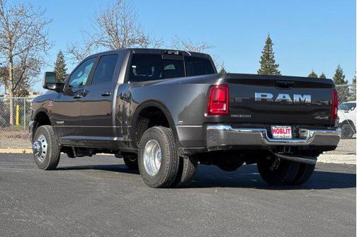 2026 RAM 3500 Laramie Crew Cab 4x4 8' Box