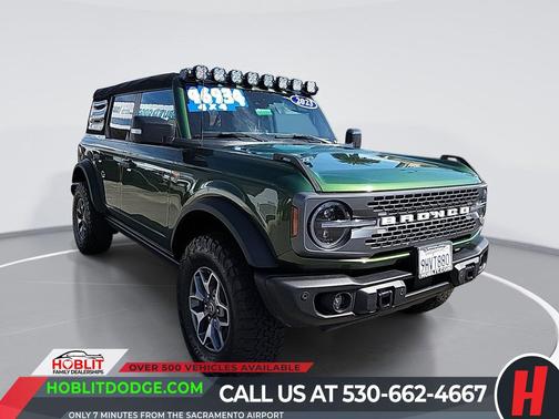 Eruption Green Metallic 2023 Ford Bronco Badlands
