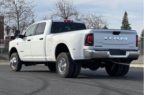 2026 RAM 3500 Big Horn Crew Cab 4x4 8' Box