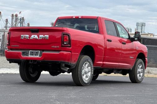 Flame Red Clearcoat 2026 RAM 2500 Big Horn Crew Cab 4x4 6'4' Box