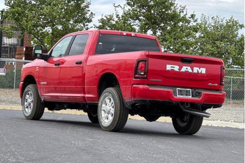 Flame Red Clearcoat 2026 RAM 2500 Big Horn Crew Cab 4x4 6'4' Box