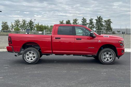 Flame Red Clearcoat 2026 RAM 2500 Big Horn Crew Cab 4x4 6'4' Box