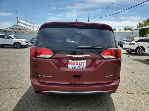2017 Chrysler Pacifica Limited