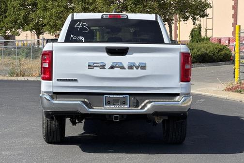 Bright White Clearcoat 2026 RAM 1500 Big Horn/Lone Star