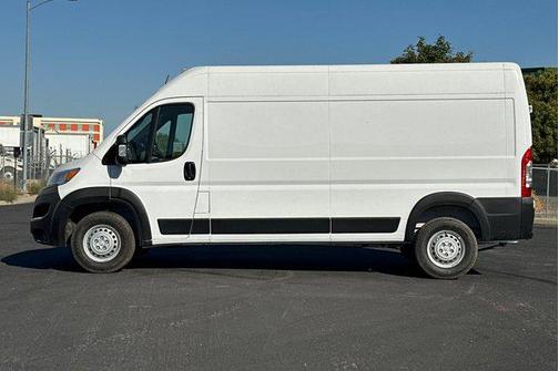 2025 RAM ProMaster 2500 Tradesman